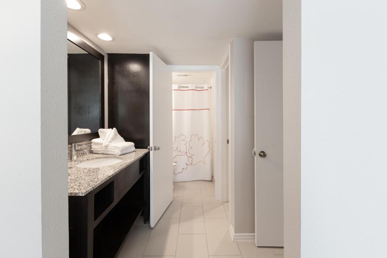 Value Suites Extended Stay - أرلينغتون المظهر الخارجي الصورة